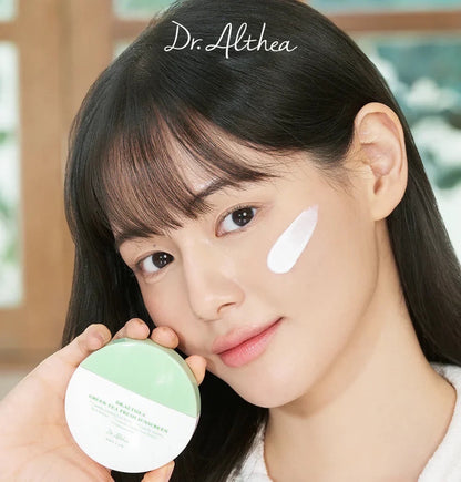 Green Tea Fresh Sunscreen SPF50+ PA++++