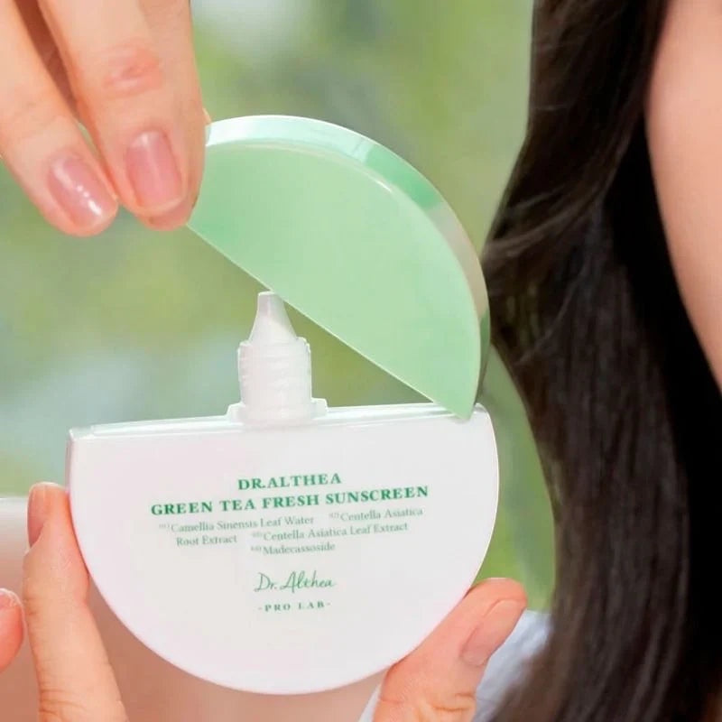 Green Tea Fresh Sunscreen SPF50+ PA++++