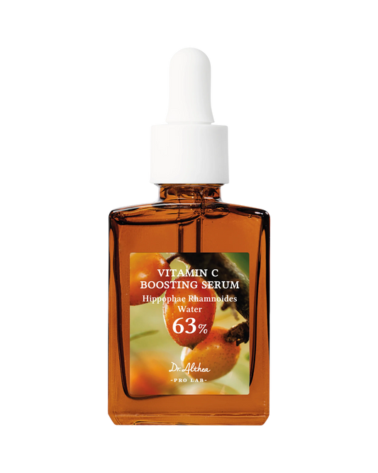 K-beauty glow Dr. Althea Vitamin C Boosting Serum met 63% duindoornwater voor een stralende huid.