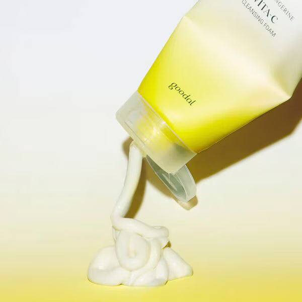 Green Tangerine Vita C Deep Cleansing Foam